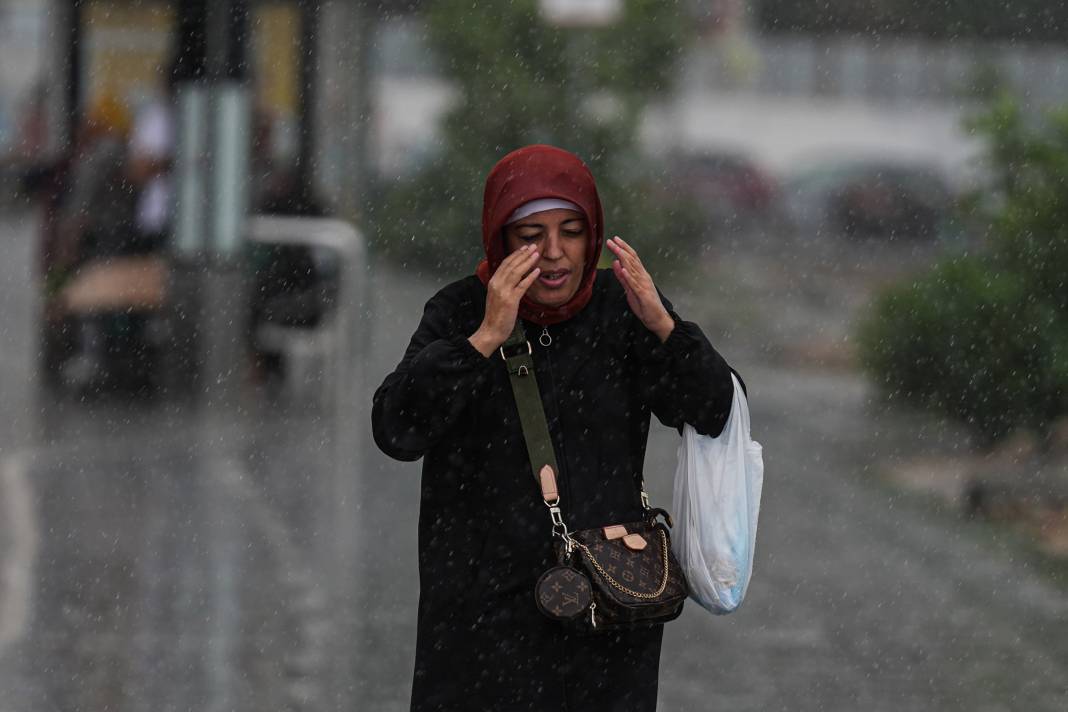 İstanbul'da sağanak Anadolu yakasında etkili oldu 11